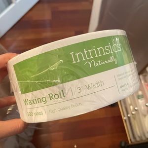 Soft wax strip roll